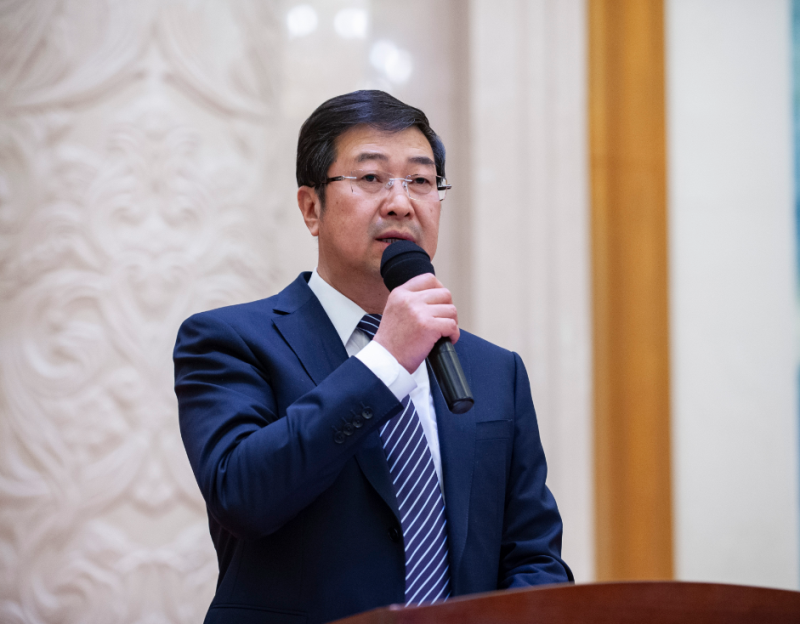 吳愛國主持責任制簽訂儀式