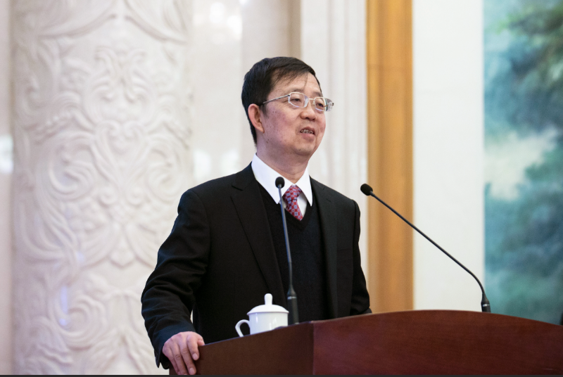 會上，遠興公司總經理梁潤彪代表遠興公司經營班子做了題為《穩中求進，提質增效，改革創新，激發動力，為持續推進遠興公司高質量發展而努力奮斗》的年度工作報告。報告對遠興公司2018年工作作了回顧，安排部署了遠興公司2019年的重點工作。