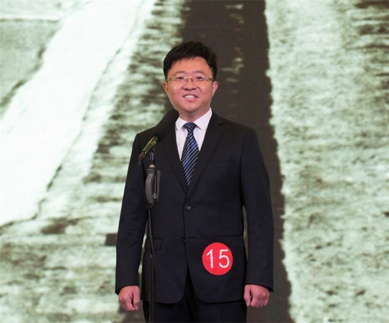 經過激烈角逐，來自嘉瑞公司的李曉東獲得“博源人講博源故事”演講比賽一等獎，來自遠興公司的季海濤、中源化學公司的張碩、郭向獲得二等獎，來自蘇尼特公司的常勇、博源藍海御華大飯店（烏蘭浩特店）的王爽、博源集團的高揚和蘇尼特公司的郭小平獲得了三等獎。其他16名選手獲得優秀獎。比賽為了增強現場氣氛與觀眾的參與度，特別設置了人氣獎和幸運觀眾獎，人氣獎被遠興公司的季海濤摘取，20名幸運觀眾獎也在現場揭曉。