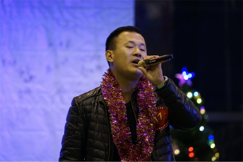 激情獻(xiàn)唱，也是醉了