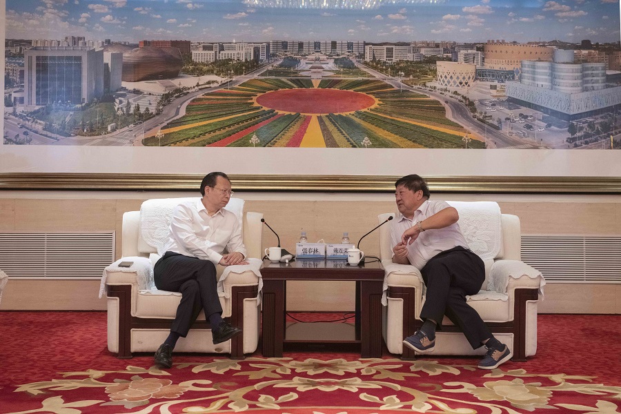 博源集團董事局主席戴連榮會見中國農業銀行內蒙古分行黨委書記、行長張春林