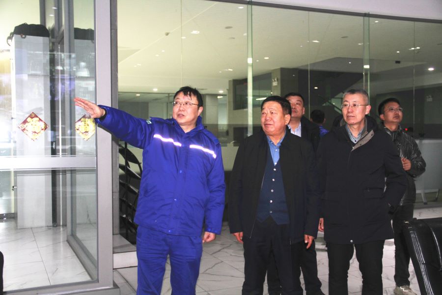 博源集團監事長李培成到興安博源公司調研