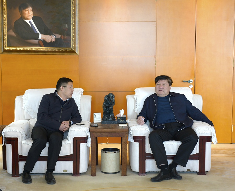 博源集團(tuán)董事局主席戴連榮會(huì)見山西安裝集團(tuán)黨委書記、董事長王利民