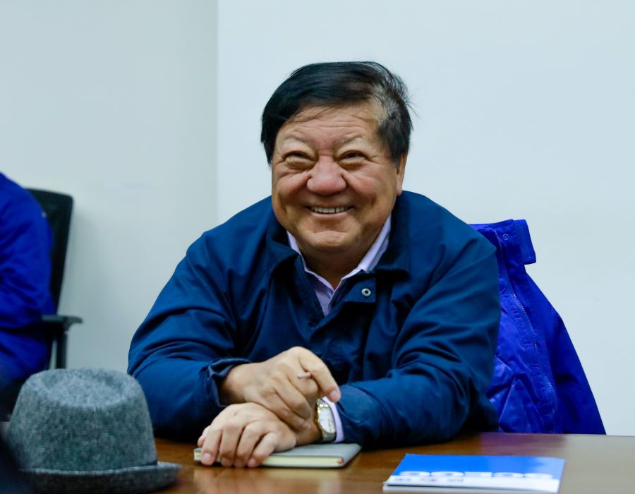 博源集團(tuán)董事局主席戴連榮、總裁戴繼鋒到阿堿項(xiàng)目調(diào)研