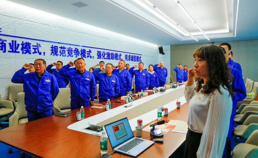 博源銀根礦業公司開展慶“七一”主題黨日活動